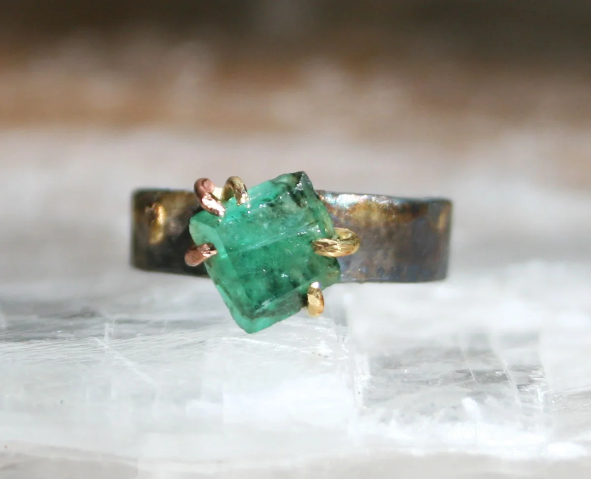 Brazilian Emerald Small Stone Rings