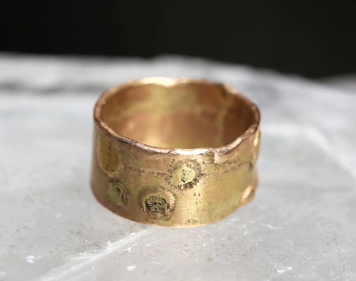 Wide Cigar Band- All Gold