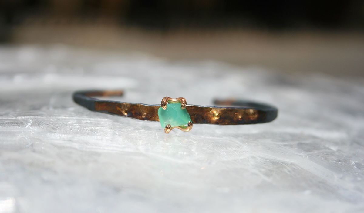 chrysoprasecuff.jpg