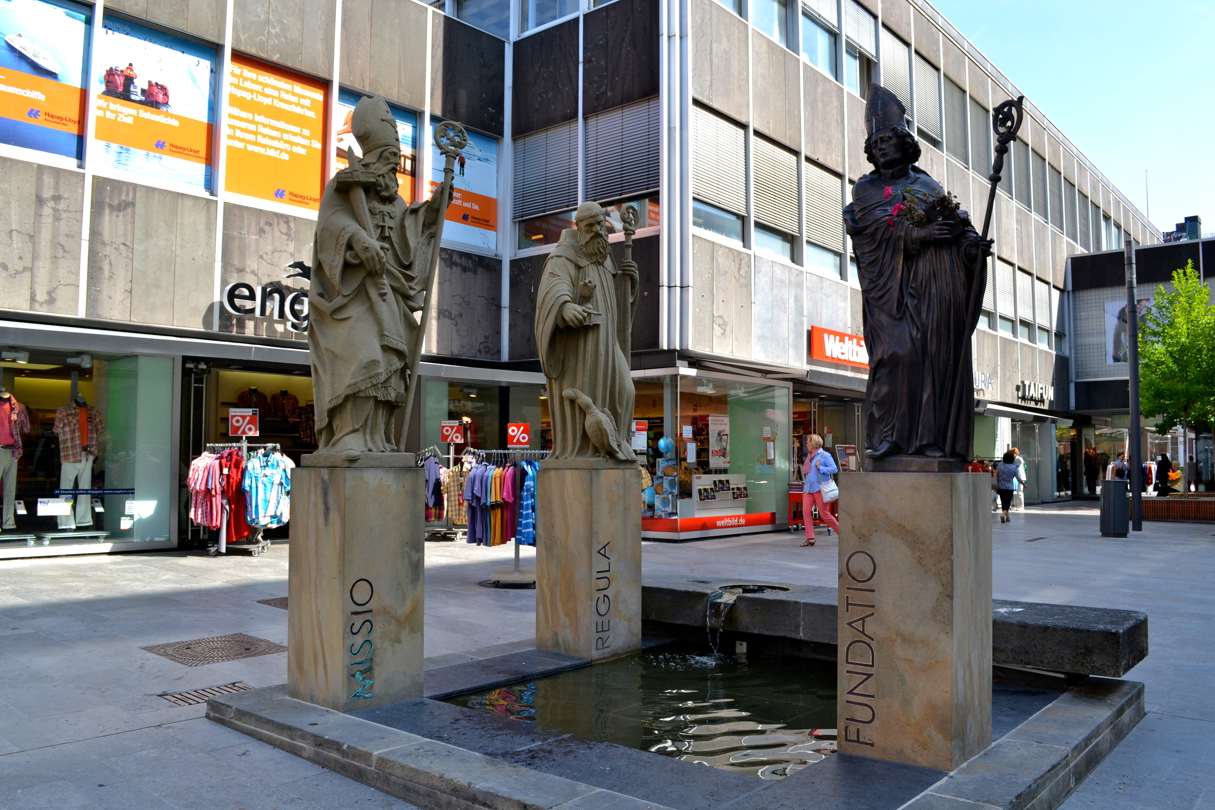  These are statues of three bishops whose significance to me is currently unknown. Stay tuned for updates.&nbsp; 