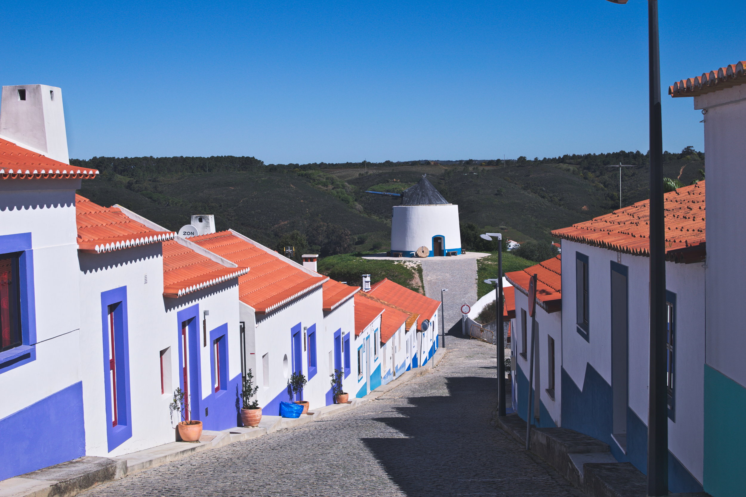  Portugal's towns were very bright and colorful, as Odeceixe demontrates here.&nbsp; 