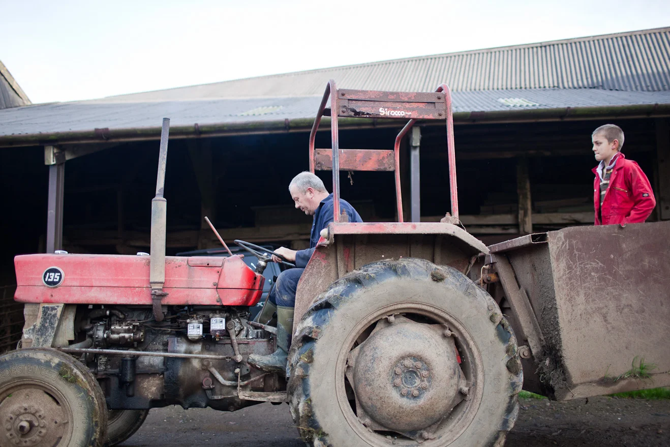 Drew Morgan-YoungFarming-20111119-IMG_0650.jpg