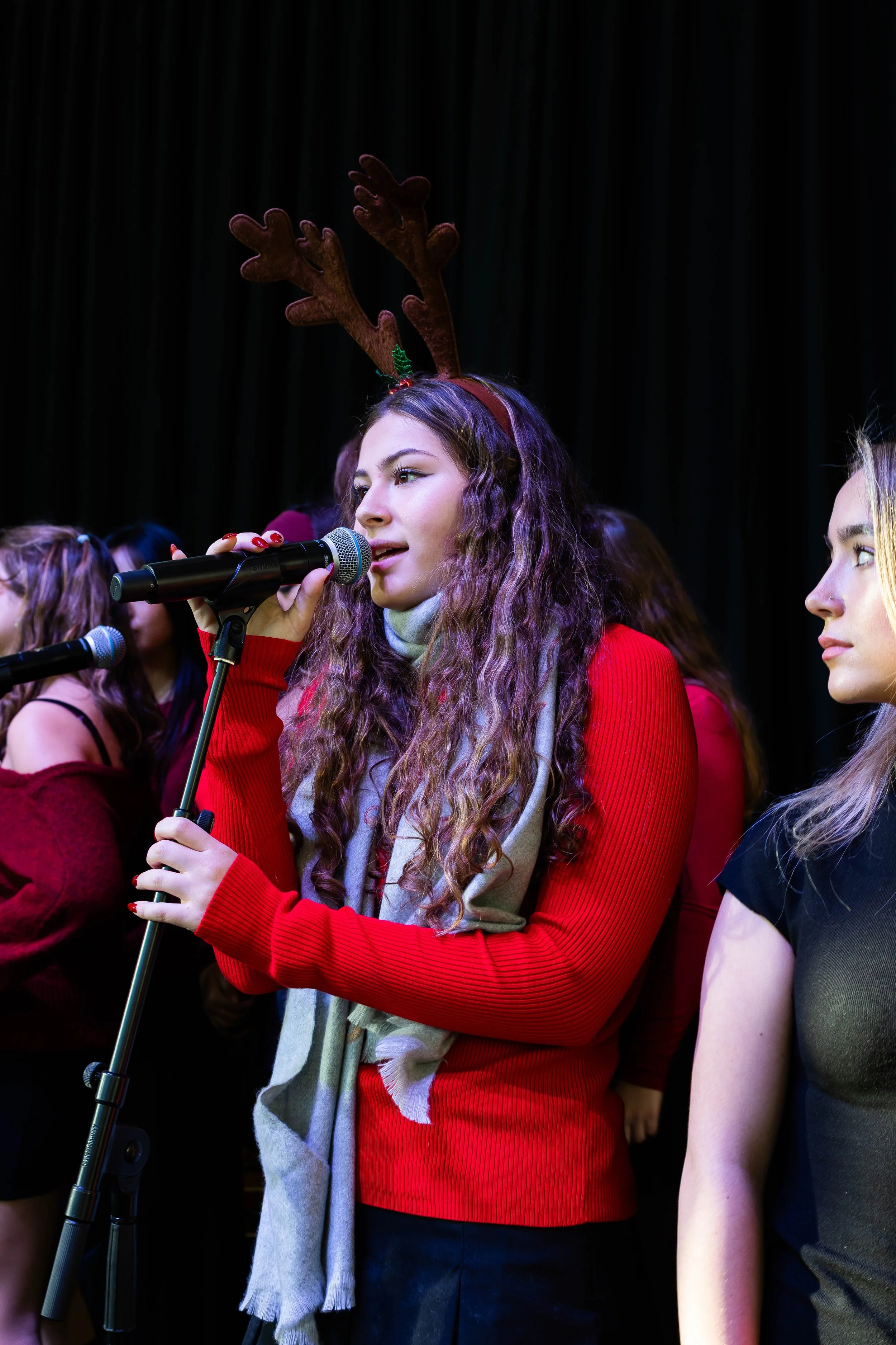 251214 A Not So Silent Night 011.jpg