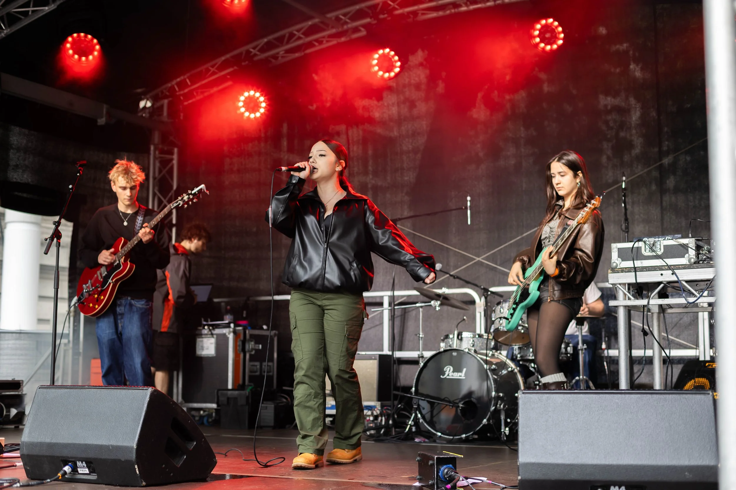 RS Sixth Formers open the main stage at Great Exhibition Road Festival!