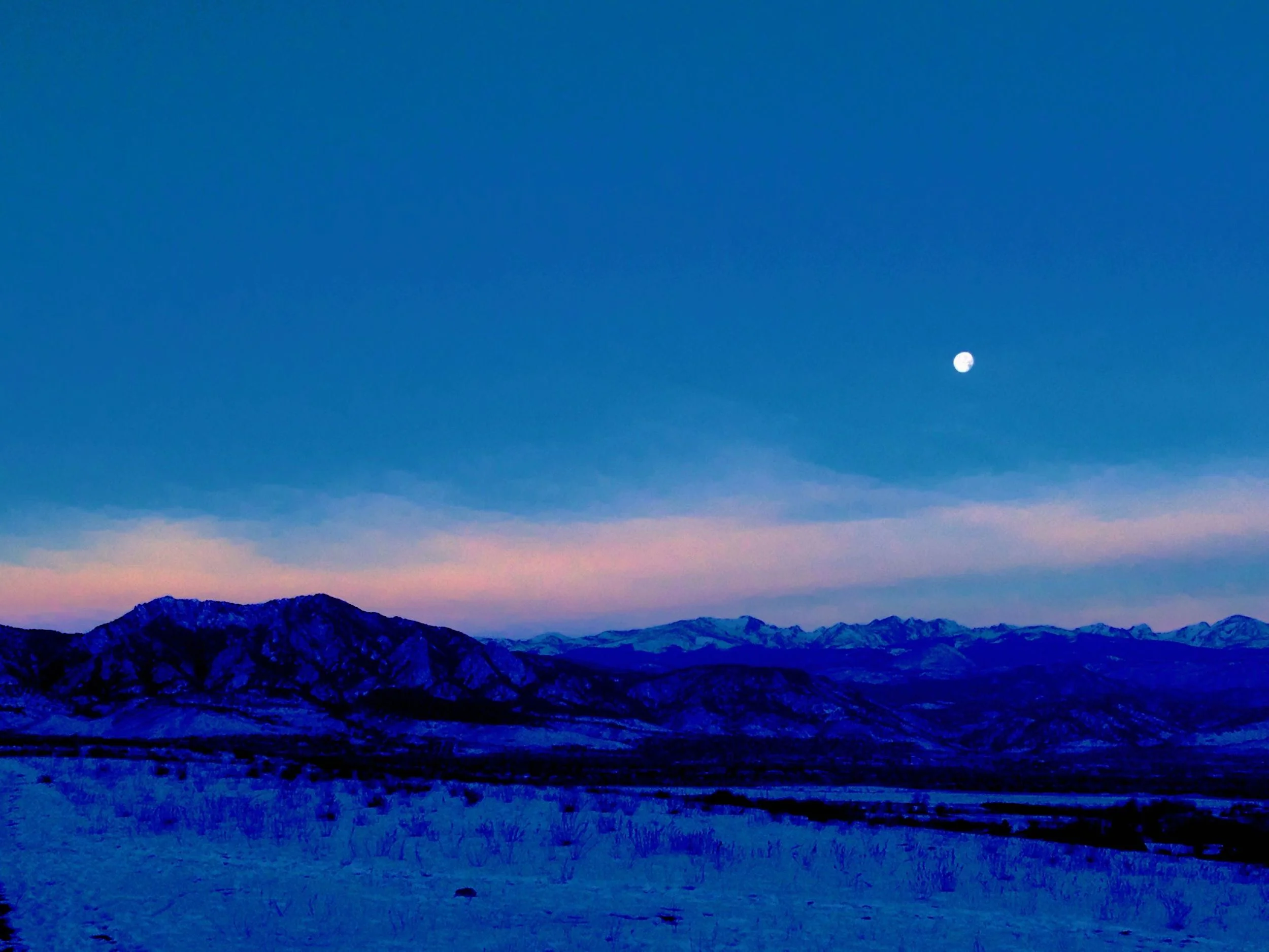 blue moon set over boulder.jpg