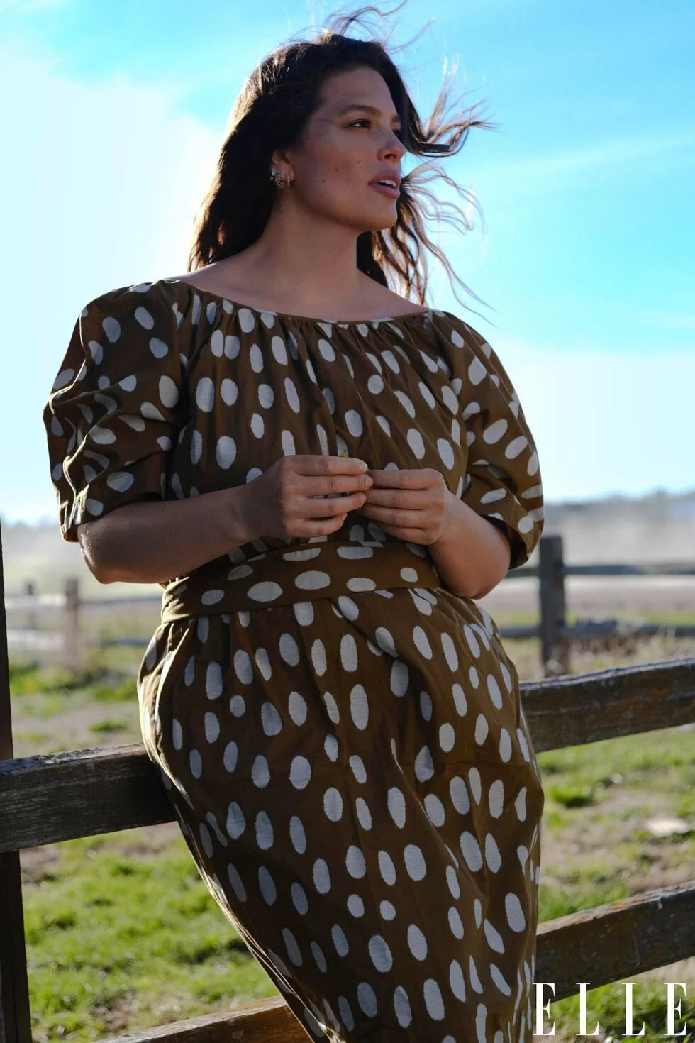 AG.ELLE.4.jpg