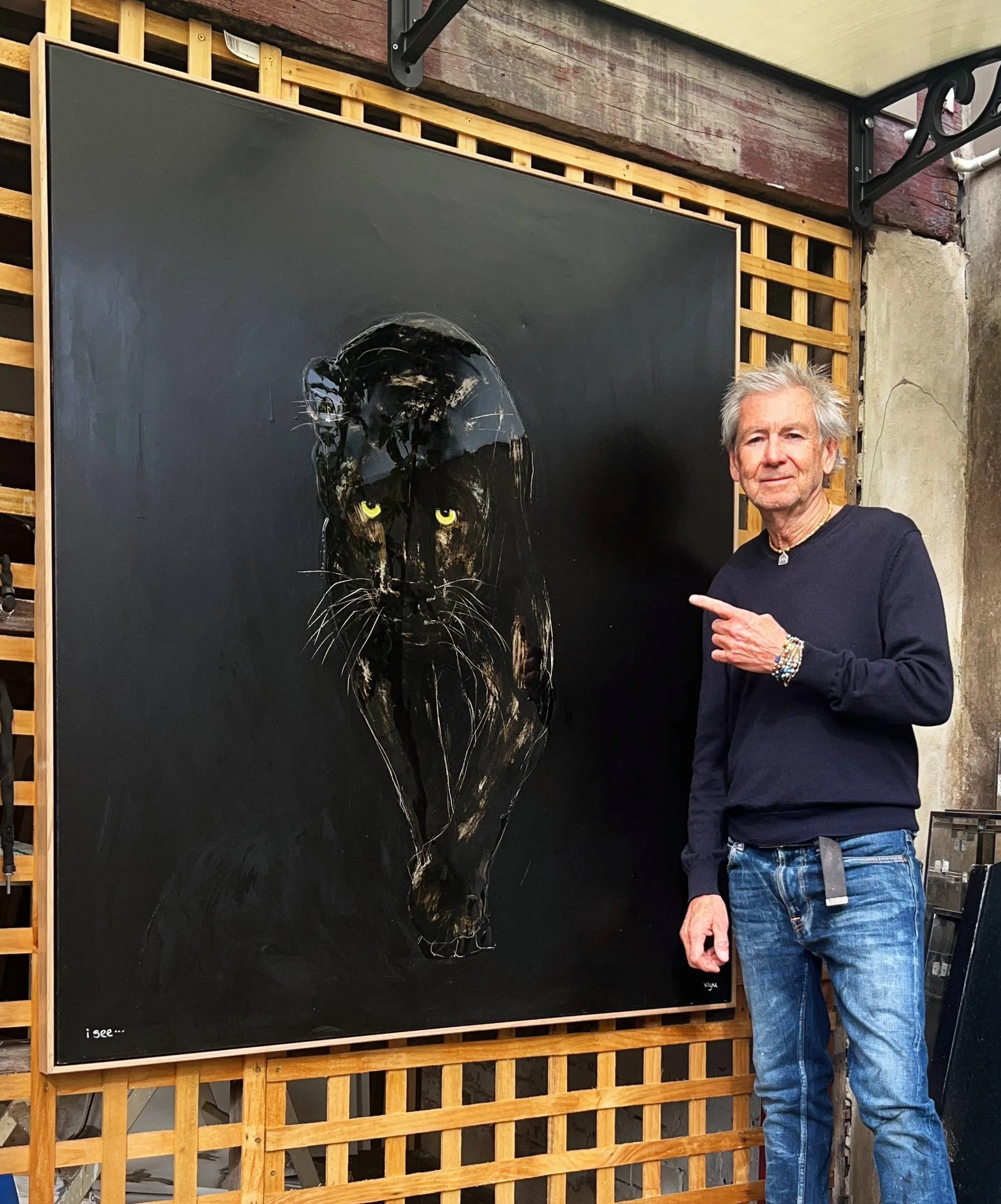 i see ...

 

 1.2m x 1.4m   $8000 