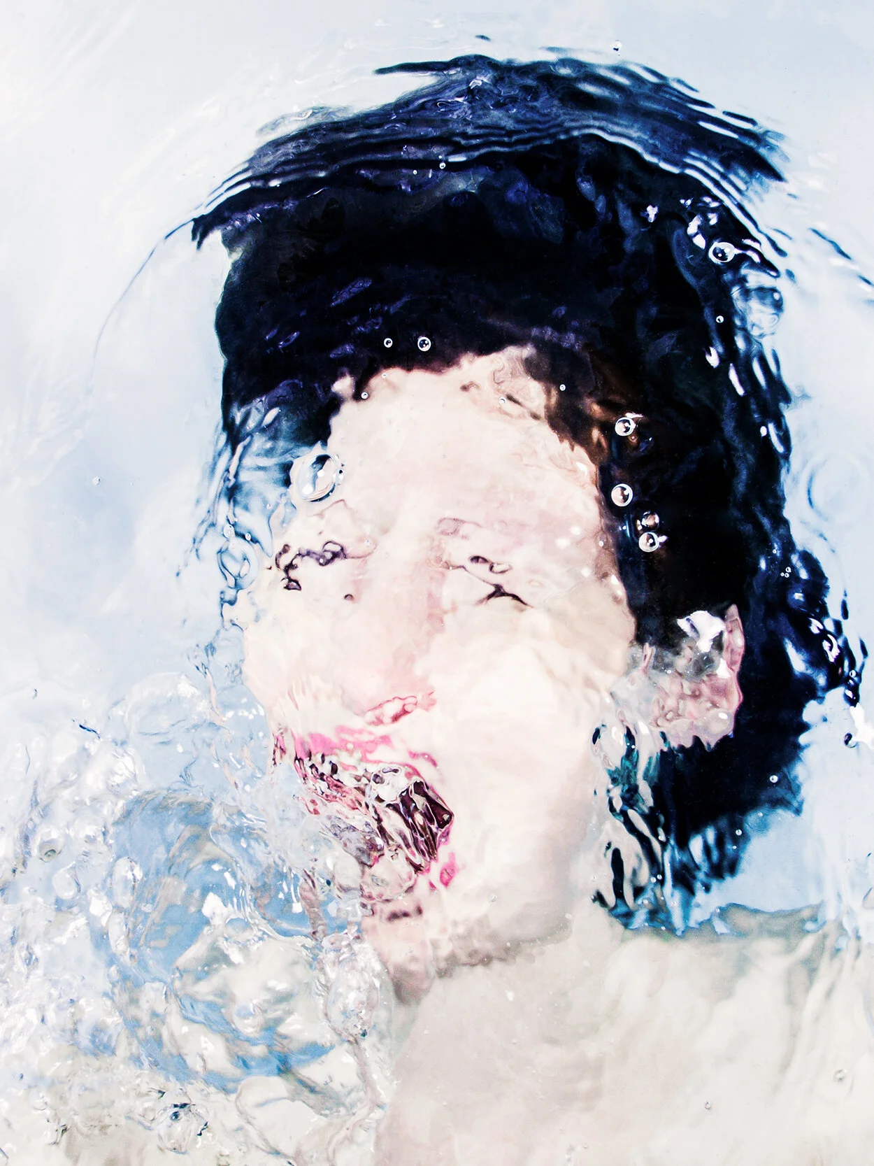 I-don't-know-you-anymore-Submerged-Portrait-Matthew-Coleman-Photography-4.jpg