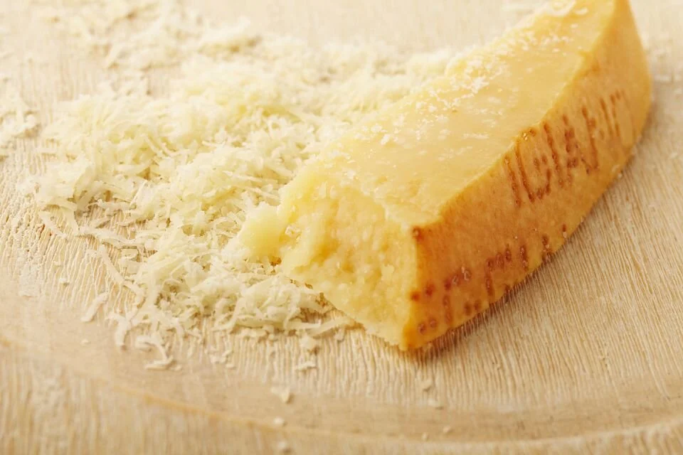 Parmesan-cheese-GettyImages-117078872-5873ca725f9b584db3463216.jpg