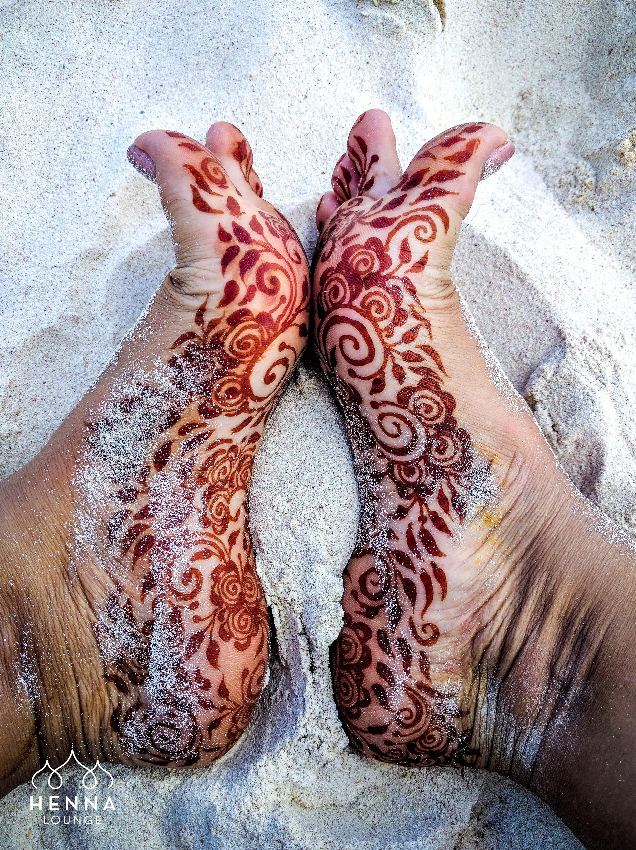 henna soles.jpg