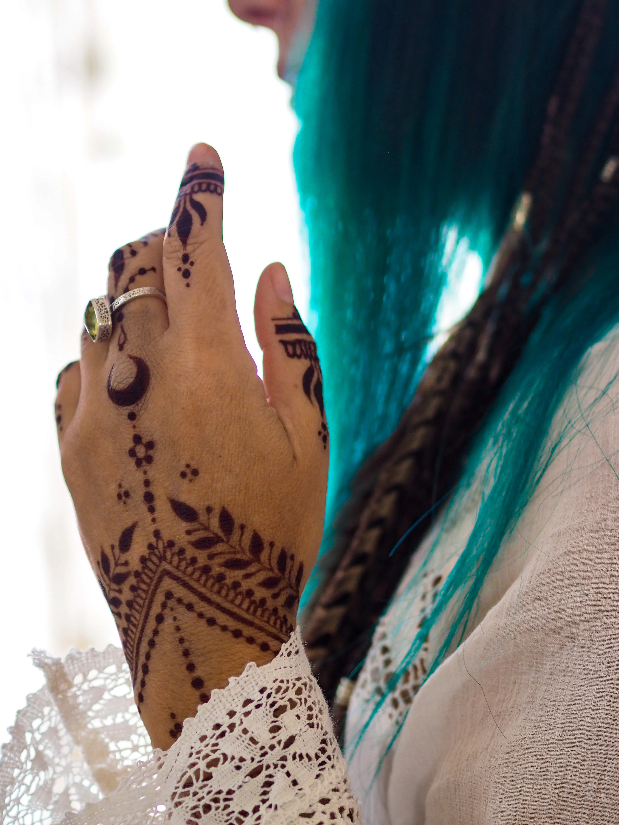 jagua henna.jpg