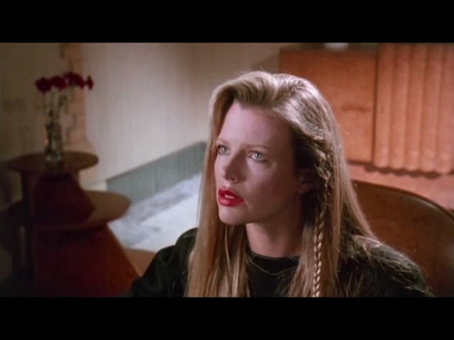 kim-basinger-as-vicki-vale-in-batman-1989.jpg