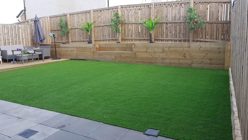 artificial_grass_installation_edinburgh_scotland.jpg