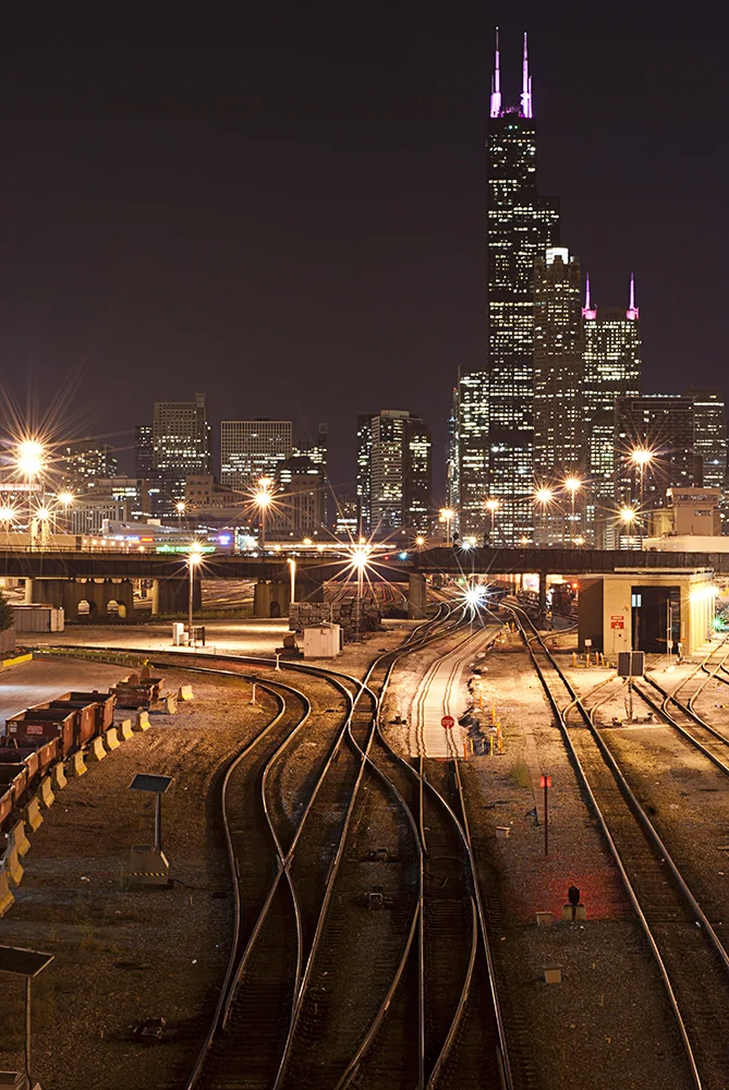 searstower_railroadtracks.jpg