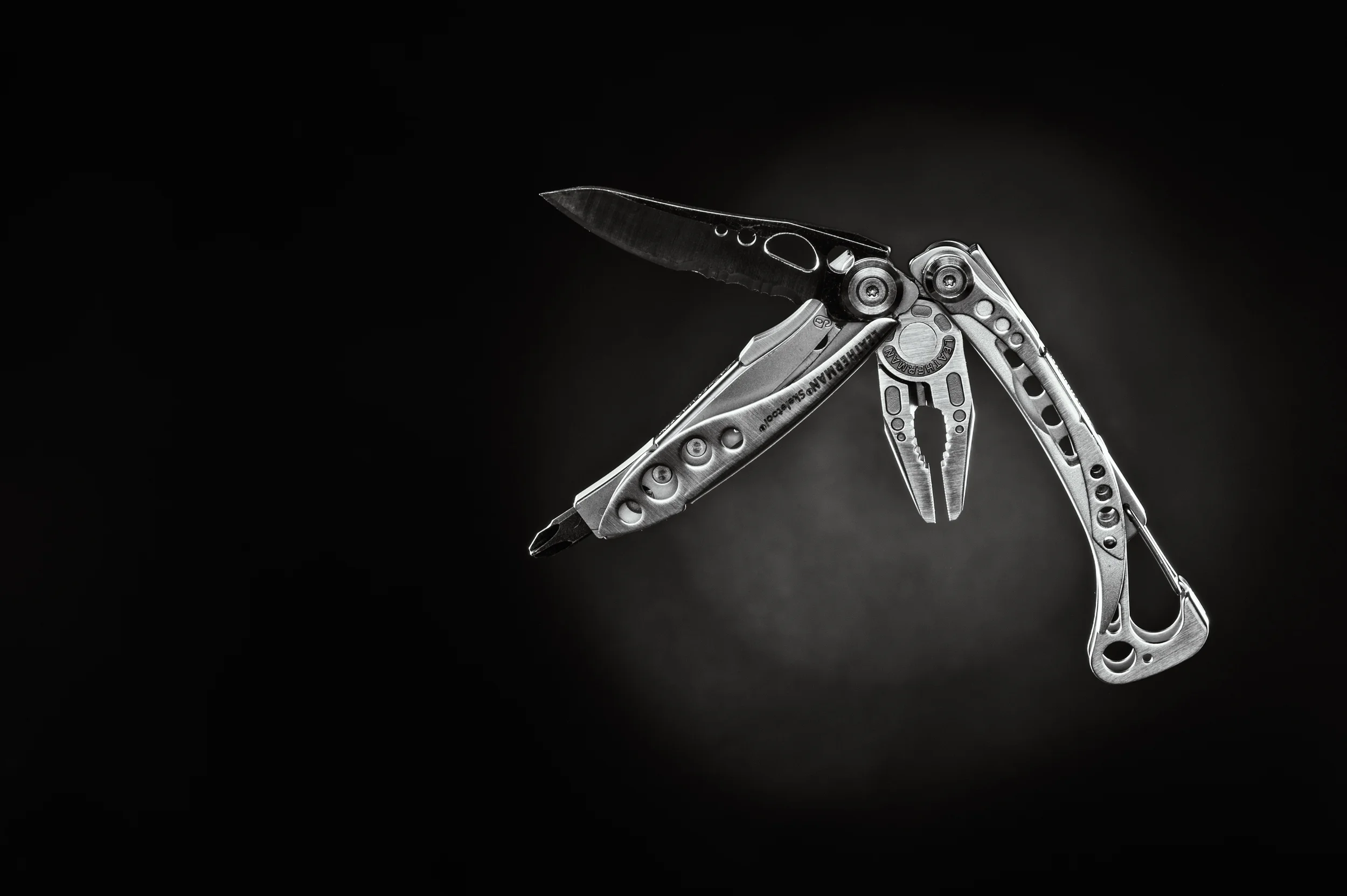 Leatherman_Skeletool.jpg
