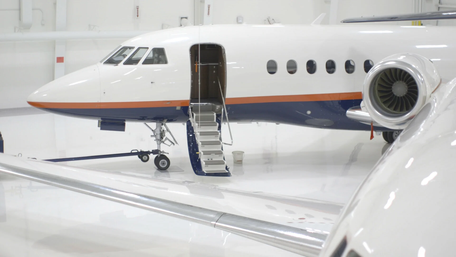 19-008_NBAA_Steelcase_BAI_V05.00_00_48_02.Still008.jpg