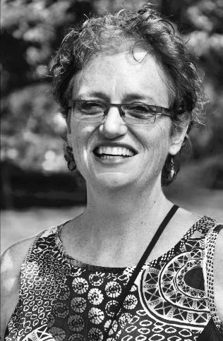 MARTHA BULL Martha Bull studied Fine Art at OCA and has been enjoying painting in watercolour for many years…mostly from an “en plein air “ practice that sustains her through the winter months in her studio. Her teaching approach is simple…use only the best possible materials and learn by having fun with watercolour first and all else will follow. She is a determined and inventive teacher and has opened the world of watercolour to many new and established painters who shied away from watercolour because they considered it too difficult. You too can enjoy the vibrancy and immediacy of this amazing medium.