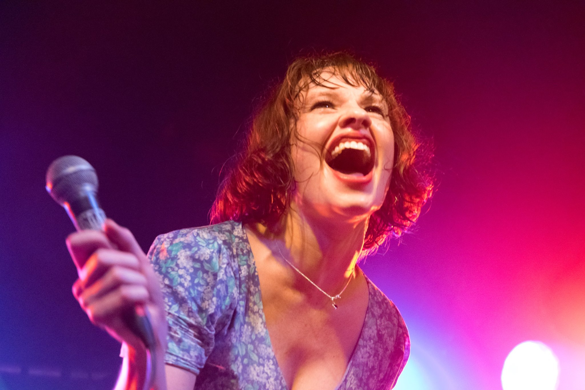 "Life-affirming front lady" Lorna Thomas of Skinny Lister
