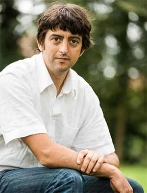 Dr. Linos Vandekerckhove