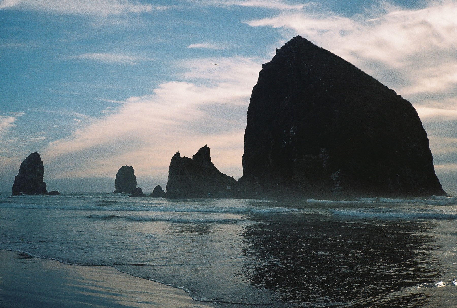 R1-04968-035A.jpg