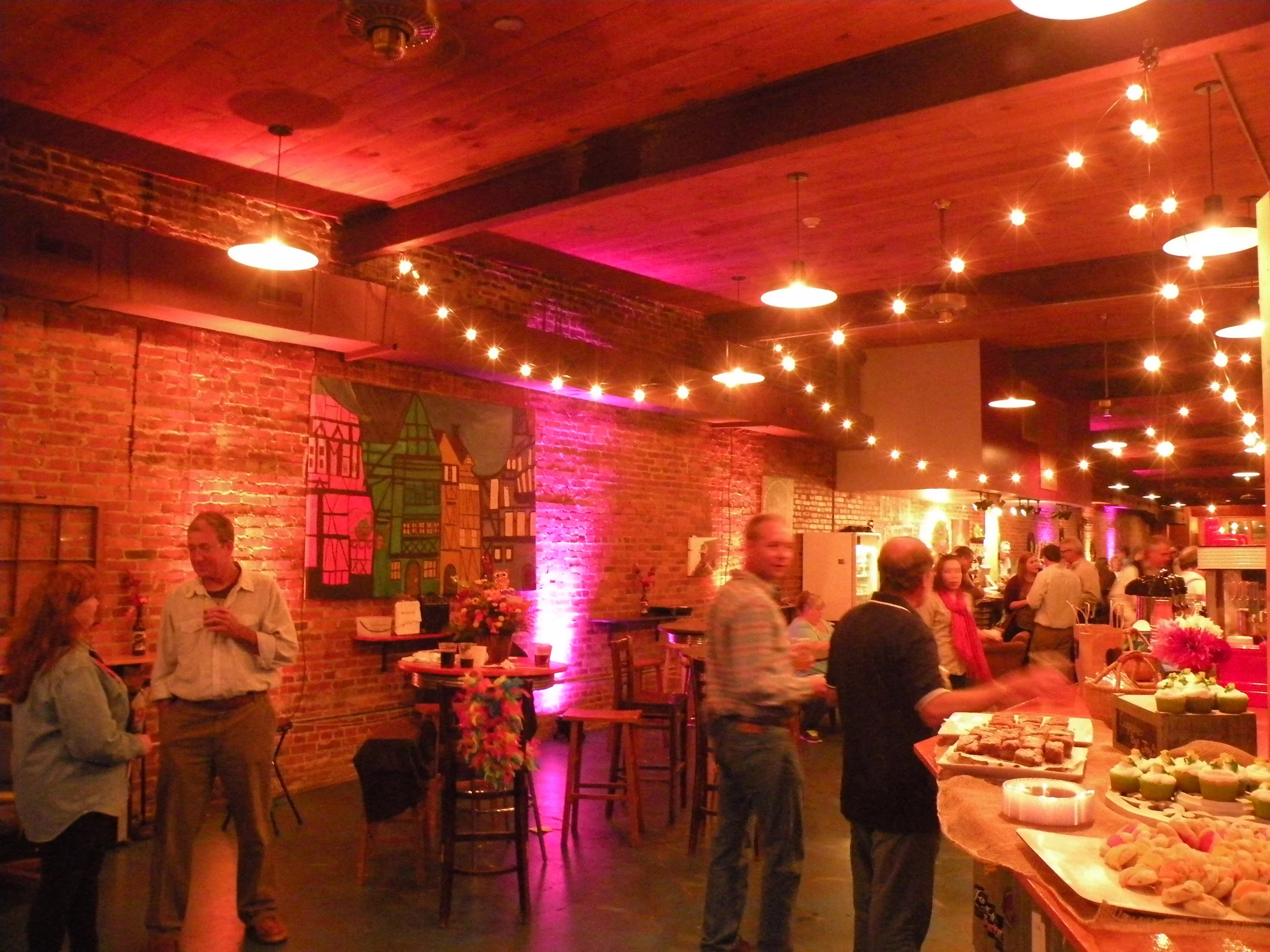 2015-Waynesville-NC-CafeLights-3.JPG