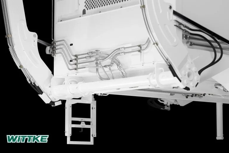 body-arm-trunnion_web-768x512.webp