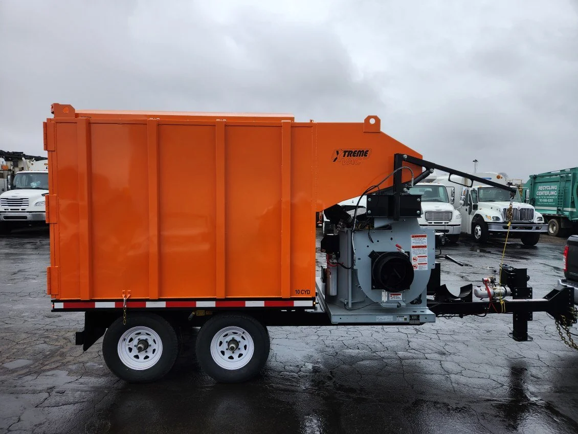 ID: 168722 I ODB DCL8031 Gas LEAF VAC TRAILER (2 UNITS)