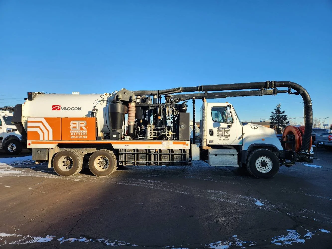 ID: UY5767 | Vac-Con VPD3612LHEN on 2024 Freightliner 114SD