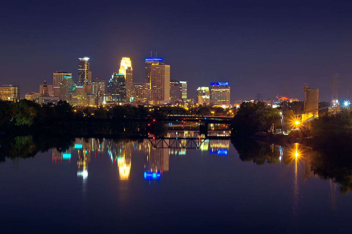 The view of Minneapolis from the aforementioned Lowry Avenue bridge. Lens: Panasonic 12-35mm/2.8.