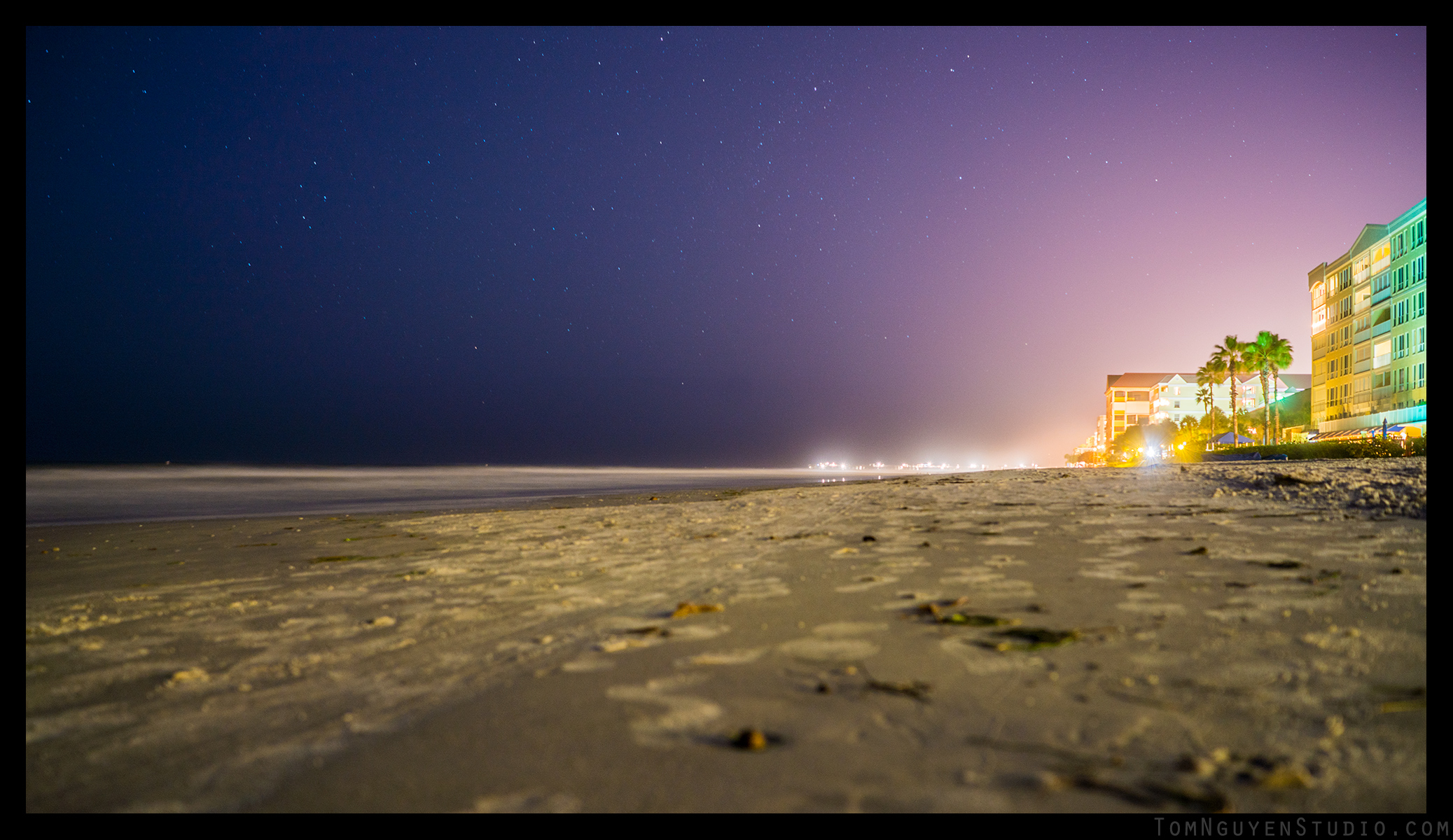 Sony A7Rii + 28mm/2.0 lens: f/4.0, 25 seconds, ISO 100.