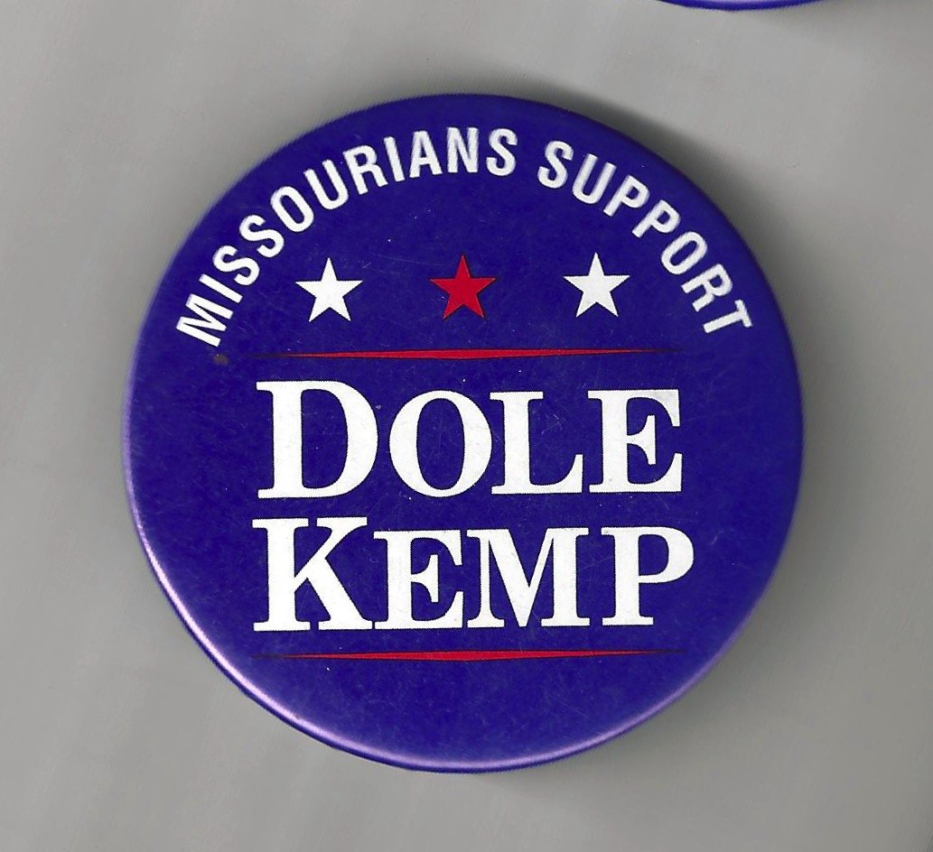1996Dole-LocationMO01.jpeg