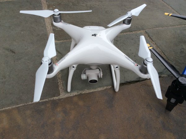 DJI Phantom 4