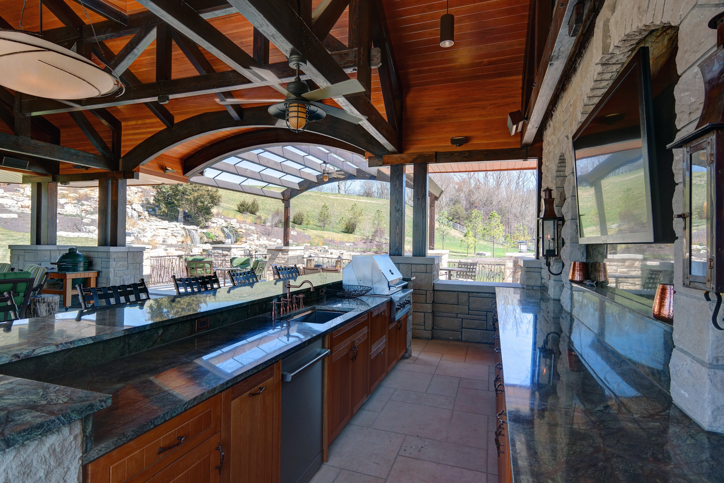 Kitchen-02.jpg