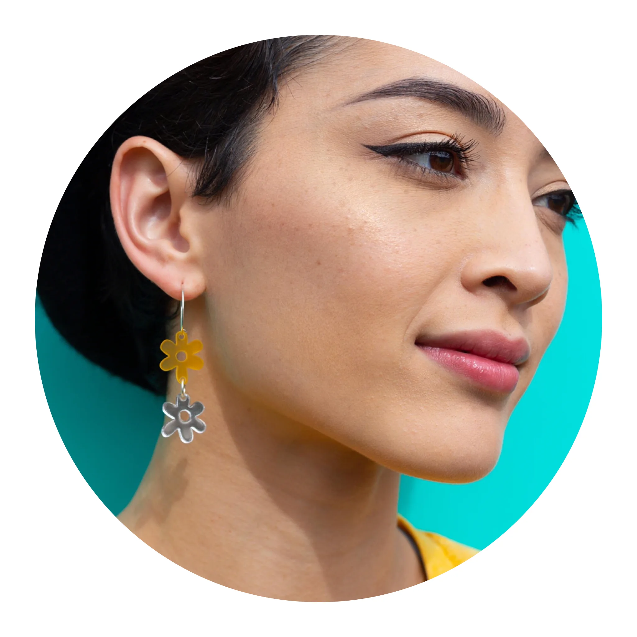 daisy earrings.jpeg