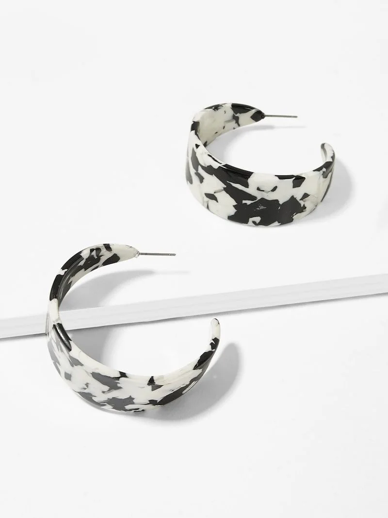 Cow Pattern Wide Hoop Earrings 1pair _ ROMWE (2).jpeg