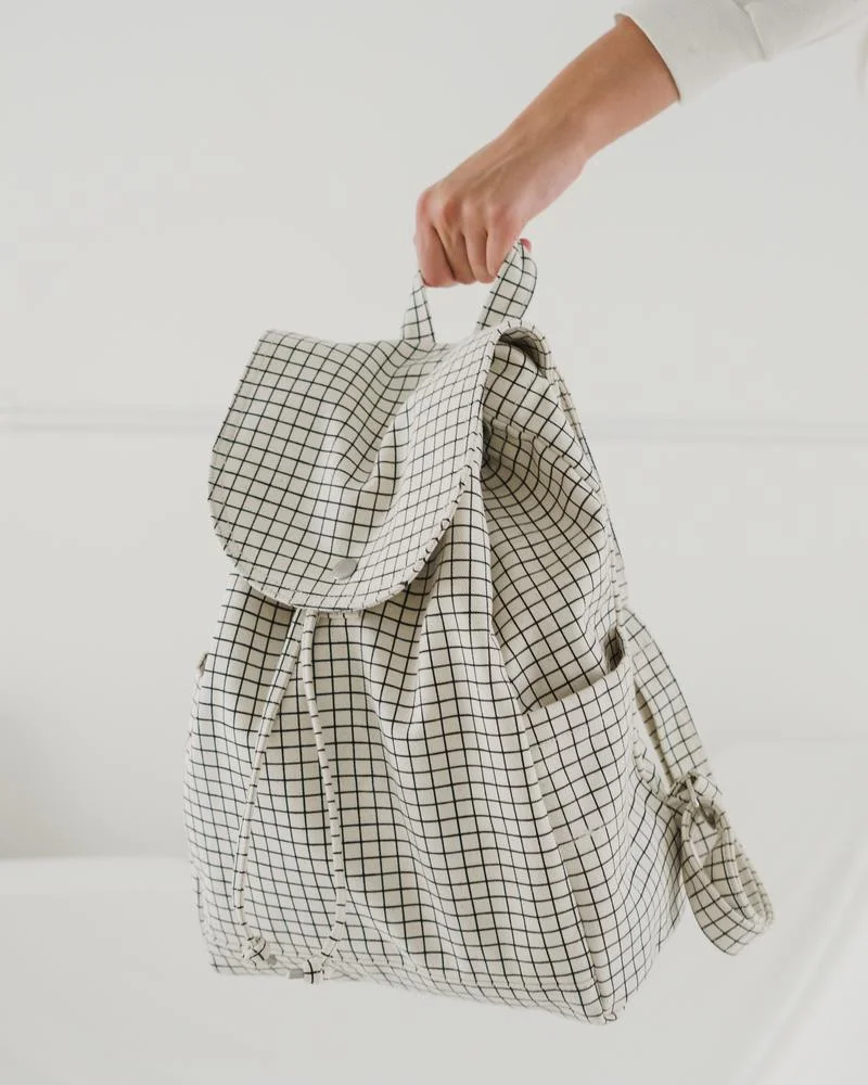 Drawstring_Backpack_16oz_Canvas_Natural_Grid-03_ae5feeda-3e4b-4142-b5b0-3cd626d12595_800x1000_crop_center.progressive.jpg