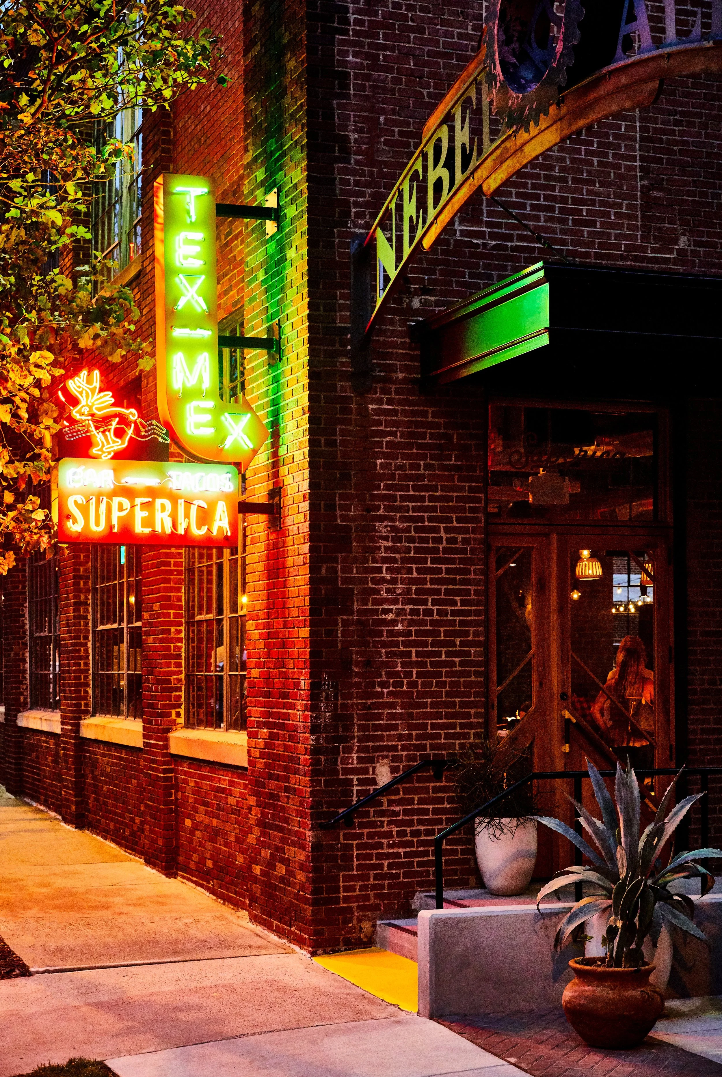 Superica Charlotte | Smith Hanes. Exterior Sign