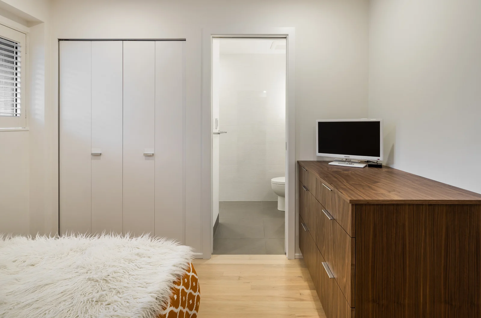 1-766 W 7th Ave_36.jpg