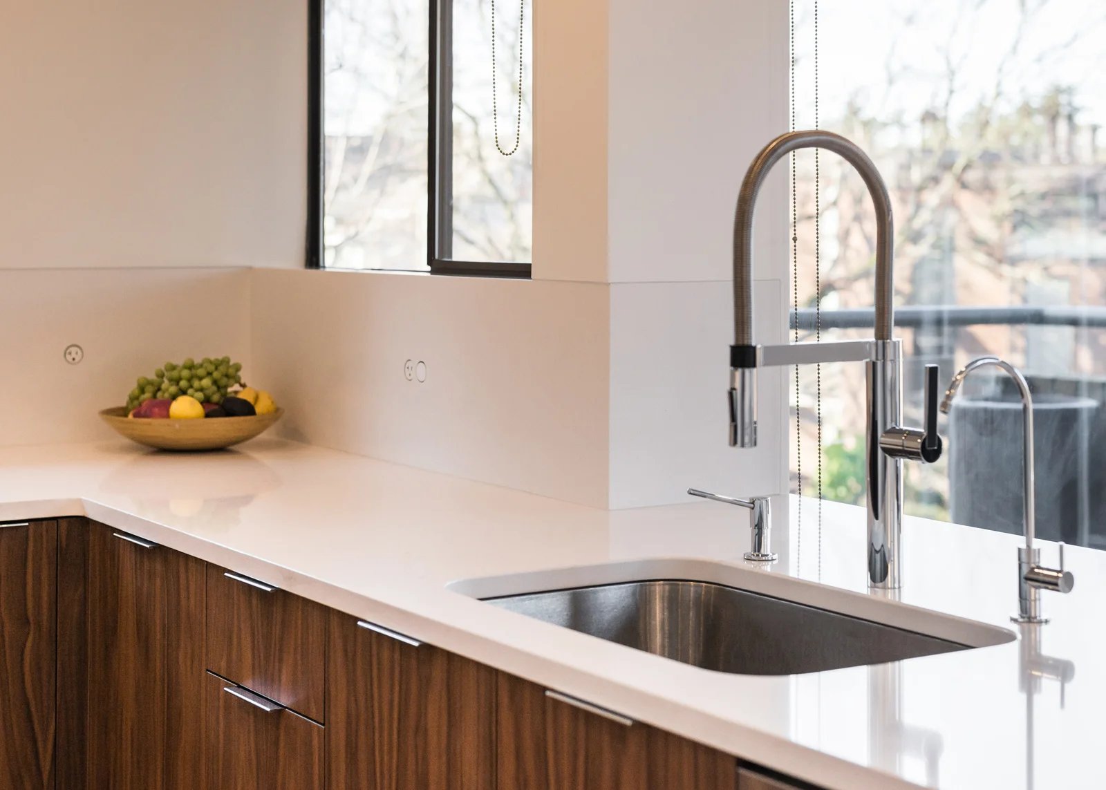 1-766 W 7th Ave_45.jpg