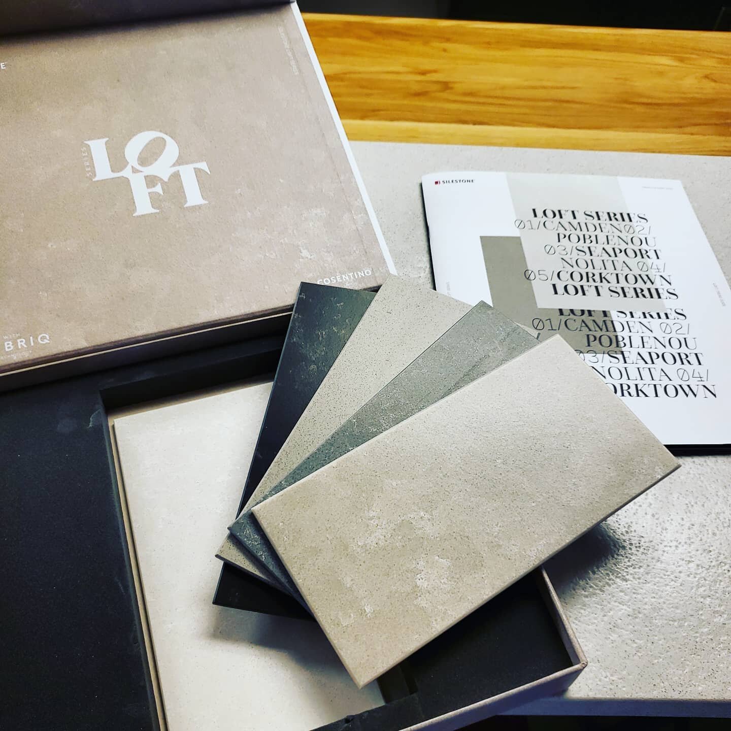Samples have finally arrived for the @silestonebycosentino #LOFT series HybriQ engineered surfaces. Recycled glass is used in combination with quartz crystals for this sustainable product. Great for countertops and vertical panelling solutions. 
.
.#