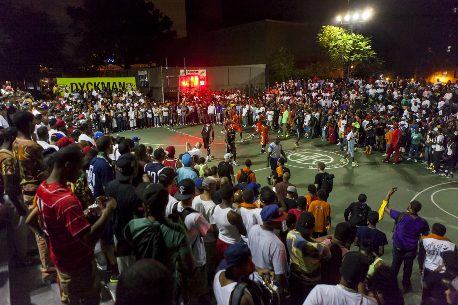Dyckman Park was flooded with fans who simply could not miss the match up between Vampire Life and Skull Gang. 