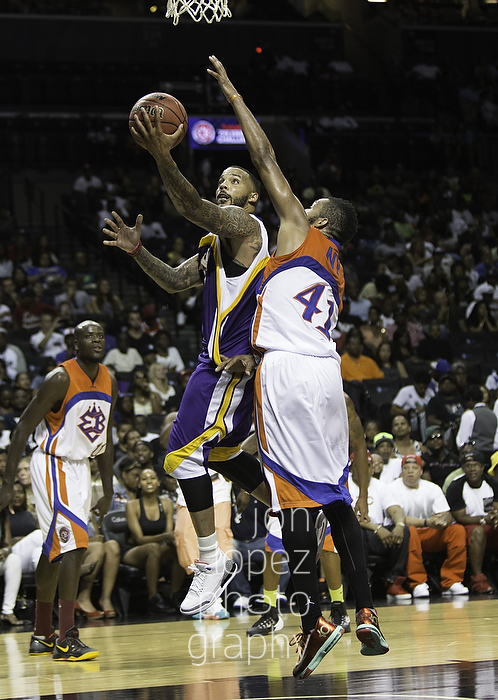 Former Net (with New Jersey), Marcus Williams represented Los Angeles at the EBC Celebrity Game held at the Barclays Center. 