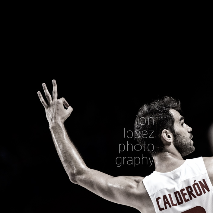This was one of my favorite game photos during the Basketball World Cup. The official had photobombed part of my shot—as they are wont to do—so when I cropped him out, I ended up with this and was very pleasantly surprised.