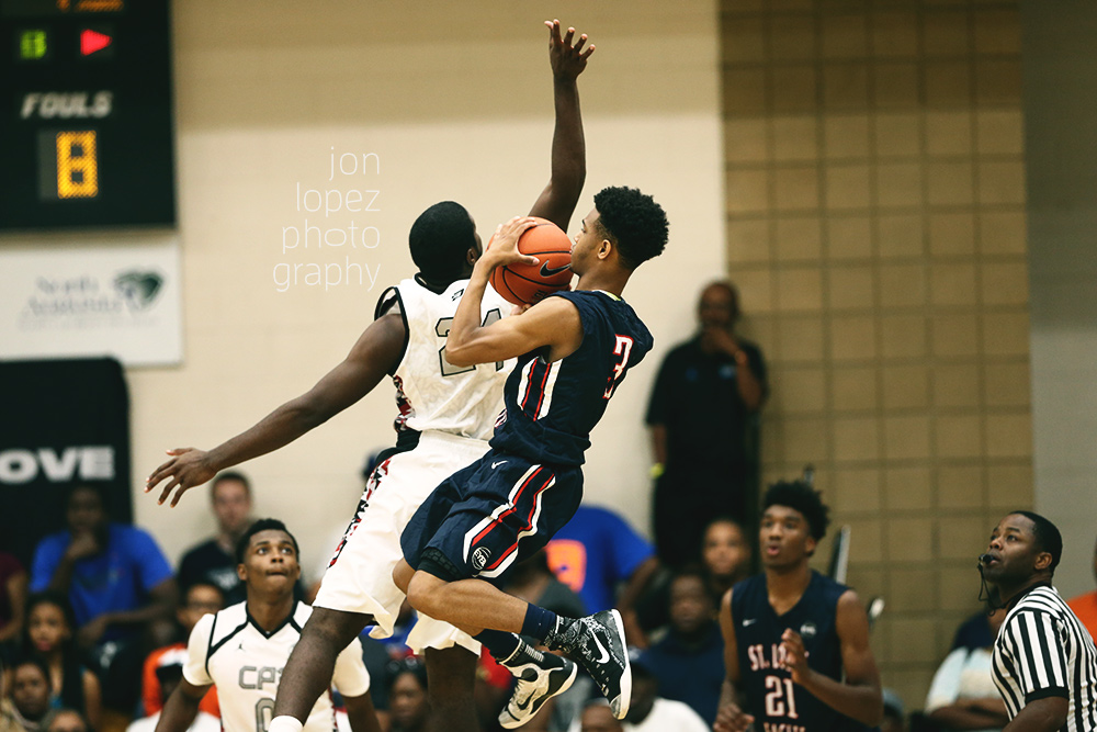 St. Louis Eagles guard Jordan Barnes hits a double clutch buzzer-beating three pointer to defeat Team CP3 in the Peach Jam semifinals.