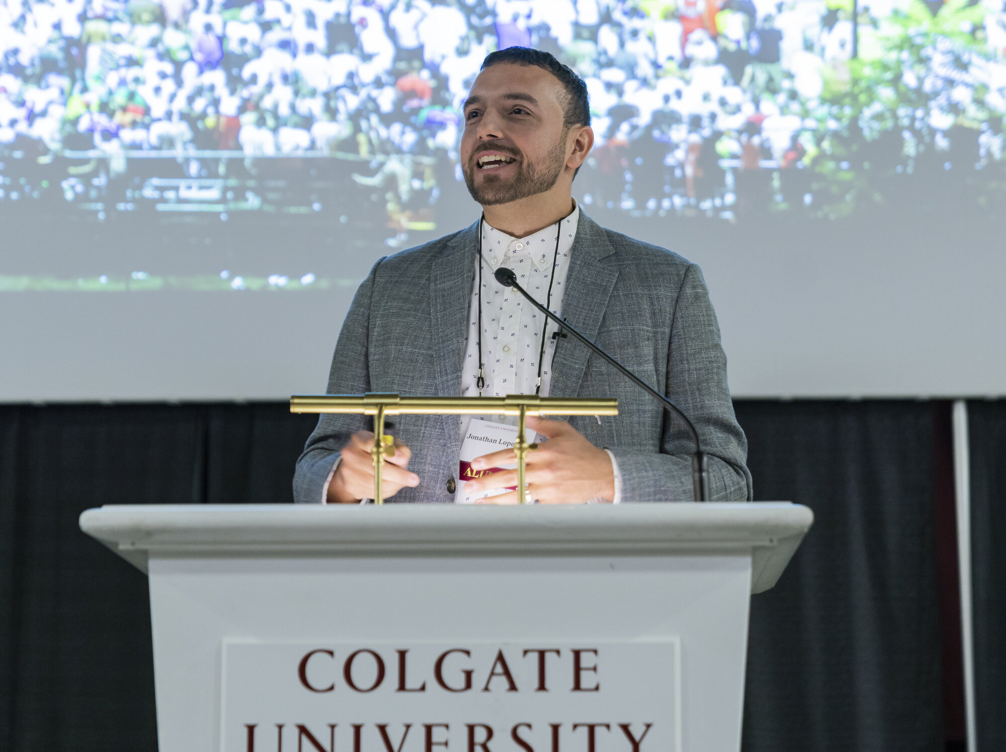  Jon Lopez '06, freelance sports photographer and cinematographer is the keynote speaker during SophoMORE Connections in the Huntington Gymnasium Jaunary 17, 2020. 