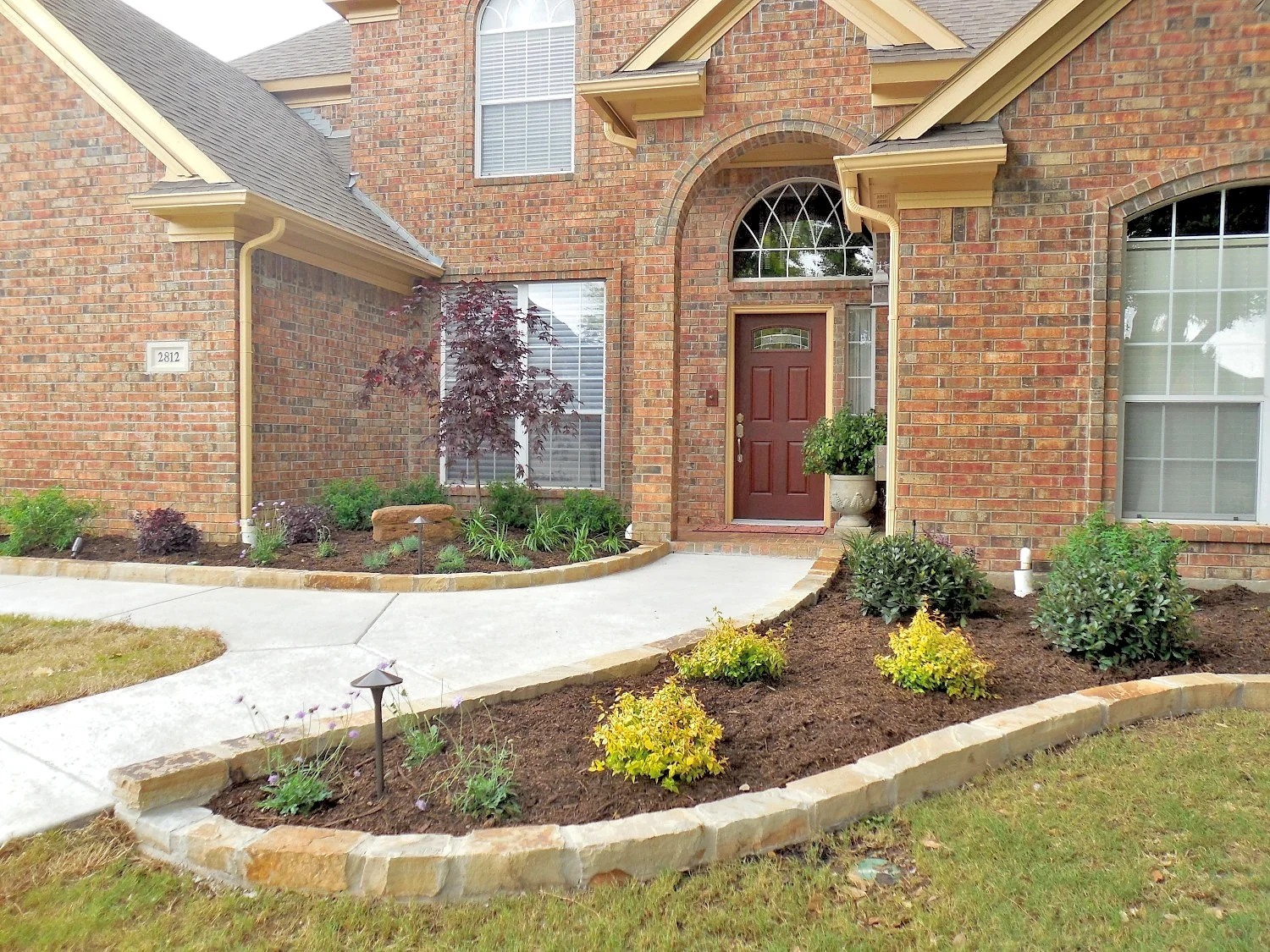 Flower Mound Front Yard and Walkway