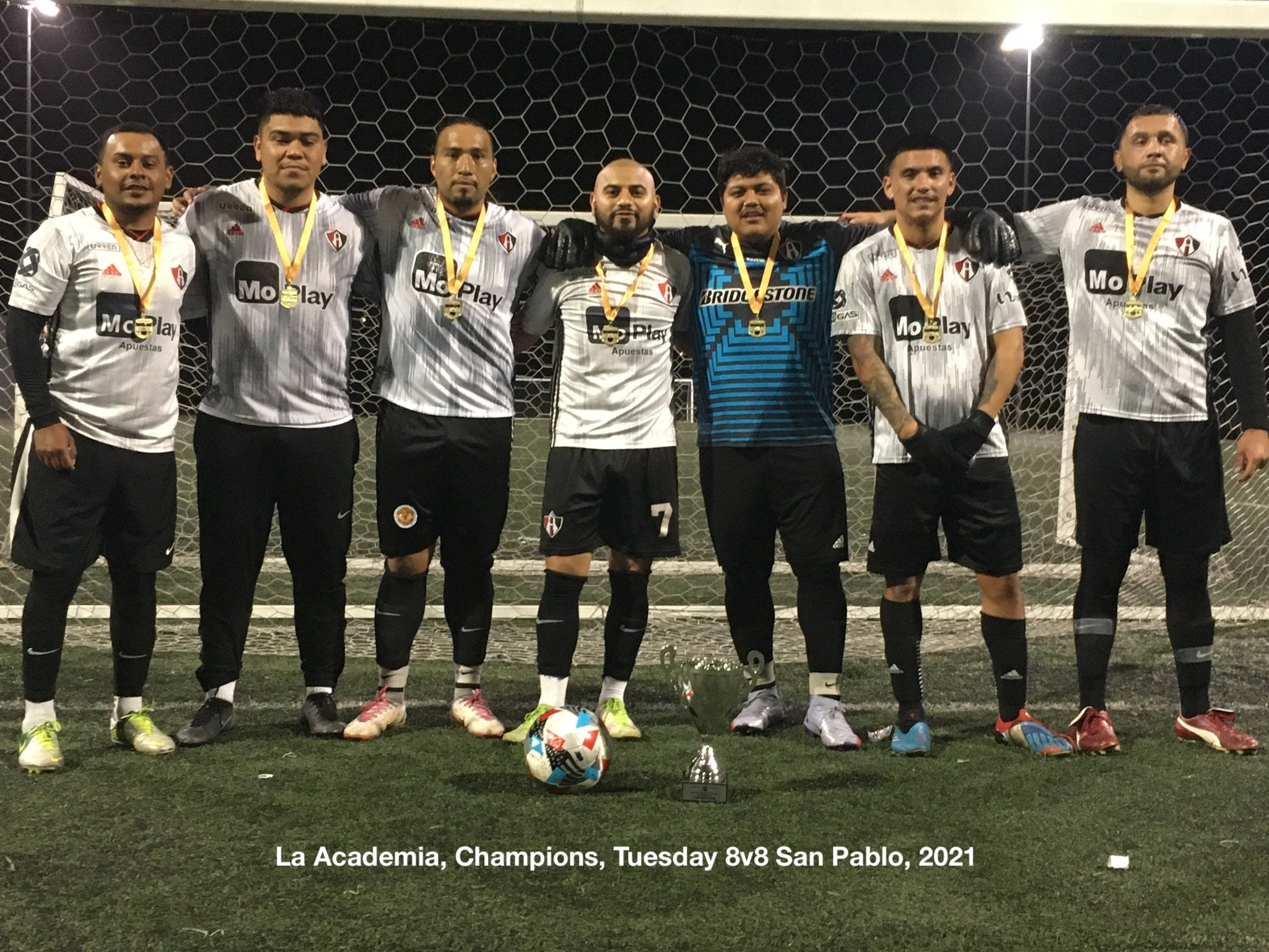 La Academia Tues San Pablo Mens 2021.JPG