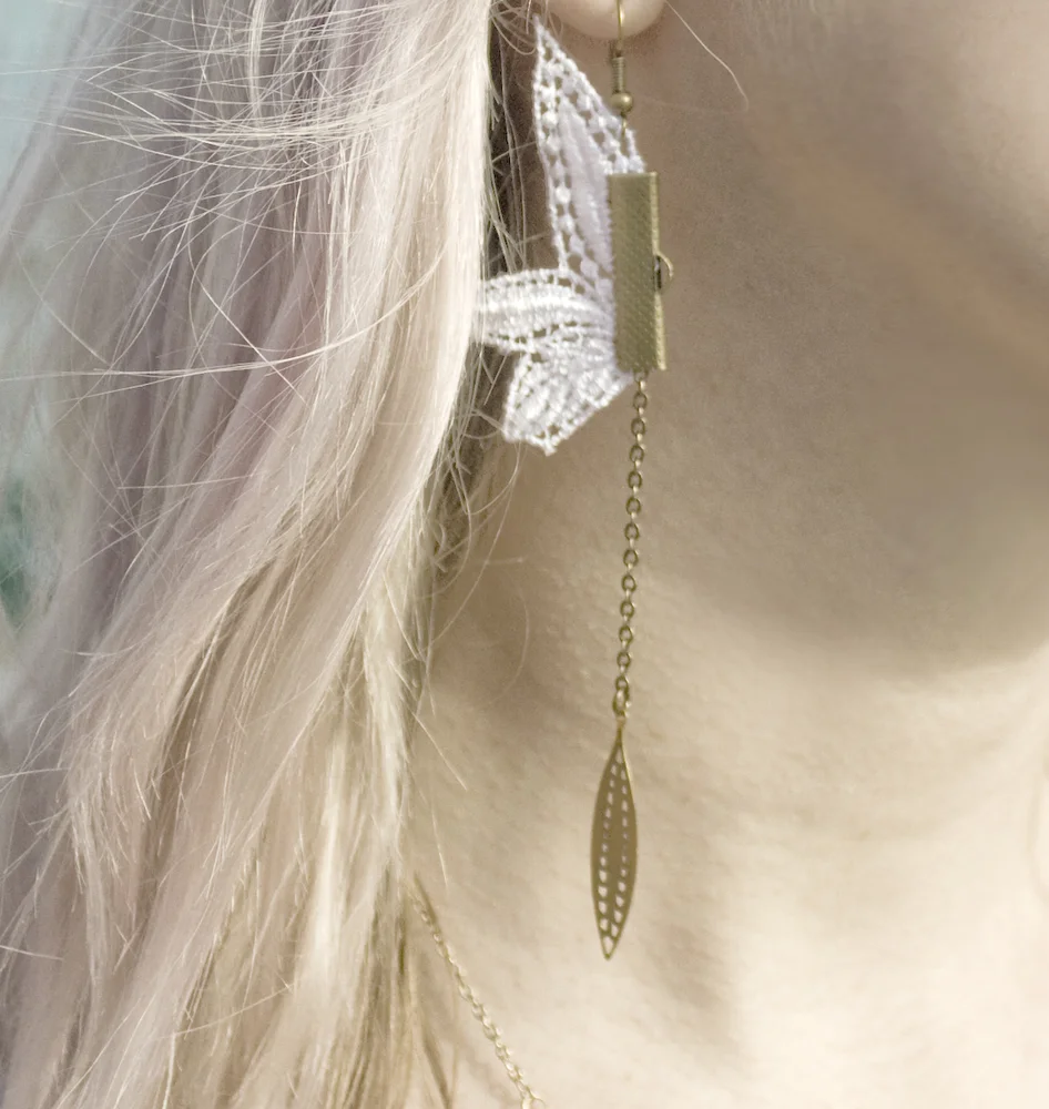  Pendulum earrings (available again soon) 