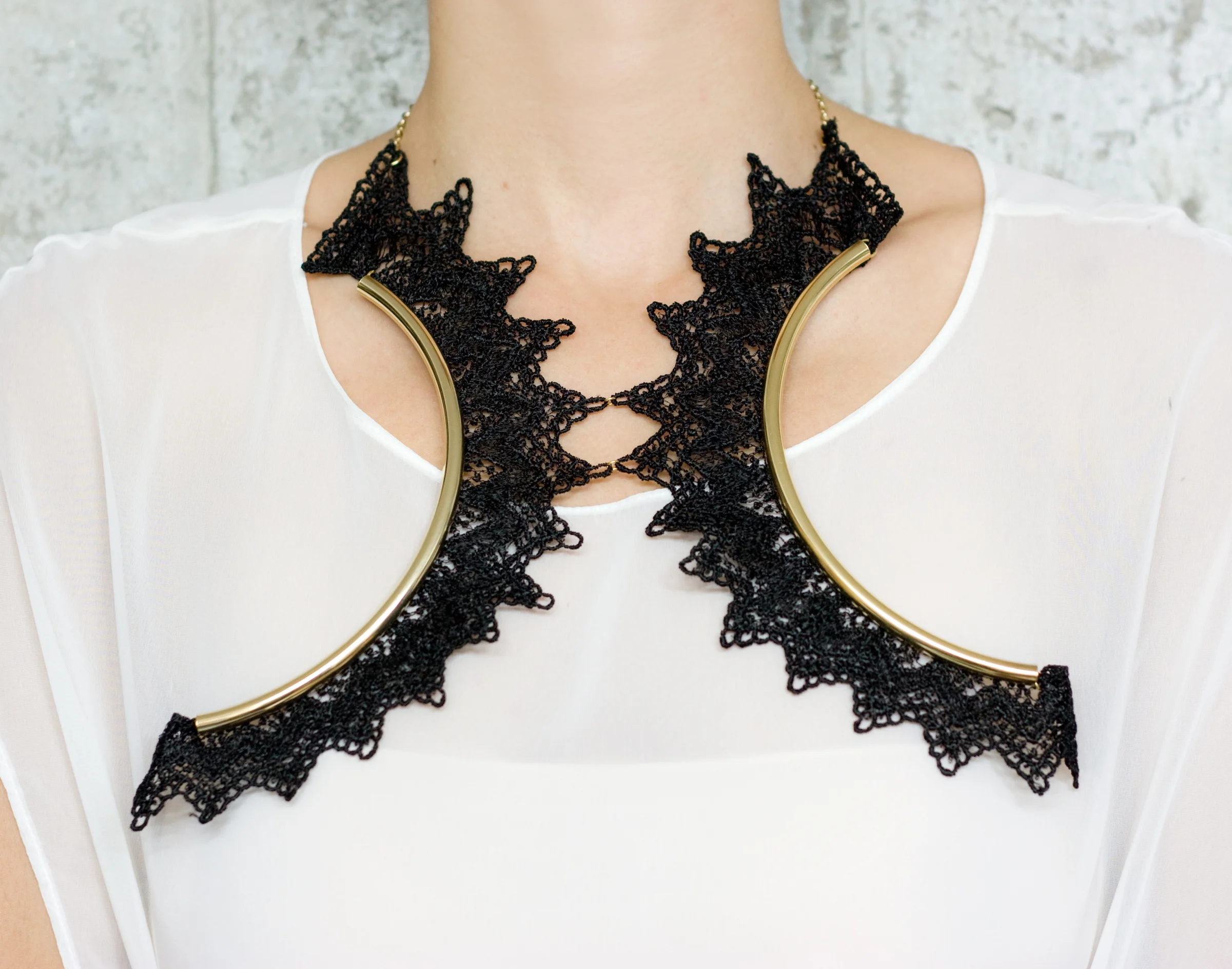   Two suns necklace (details here)  