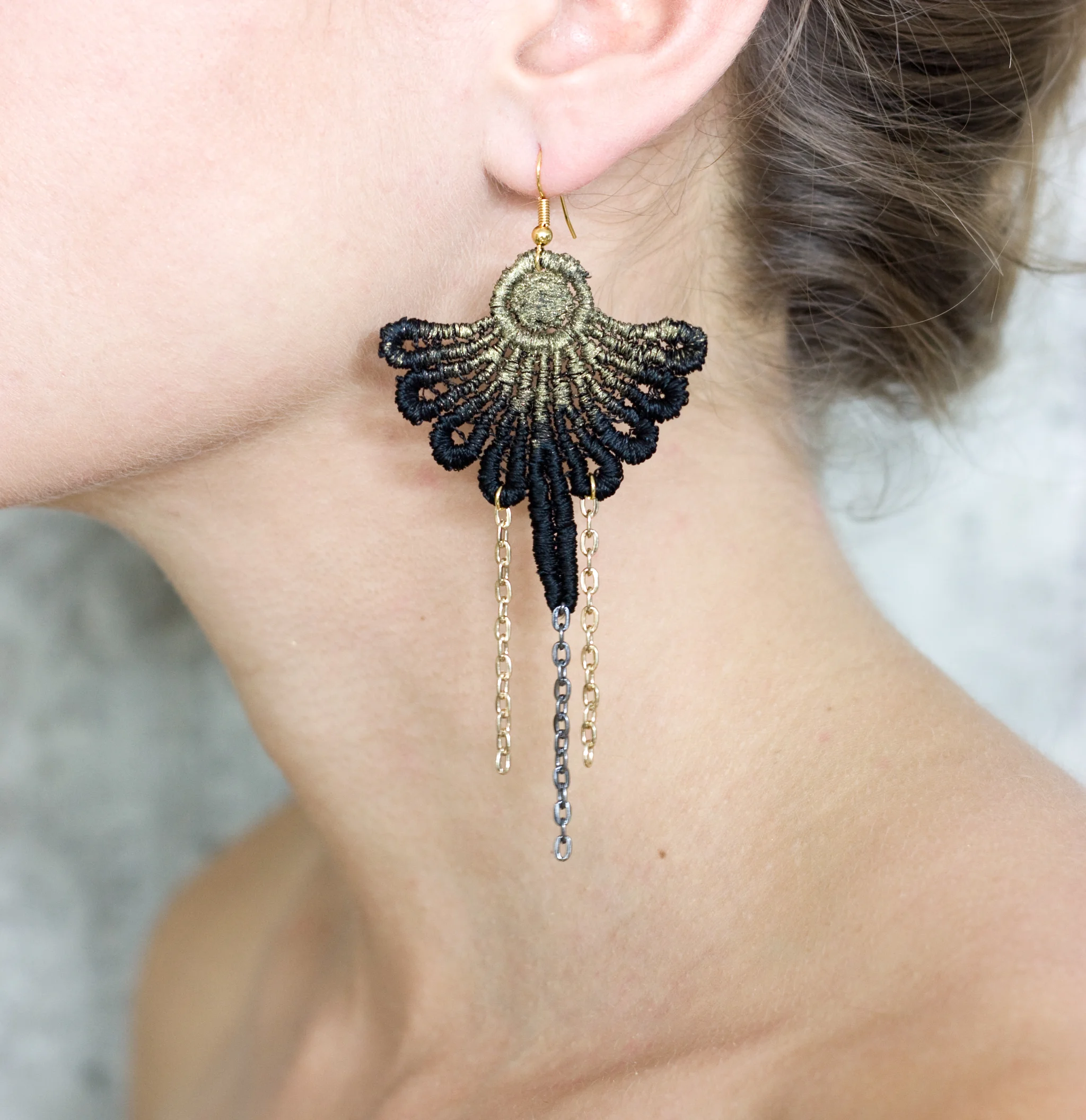 Fantasia earrings (details here)